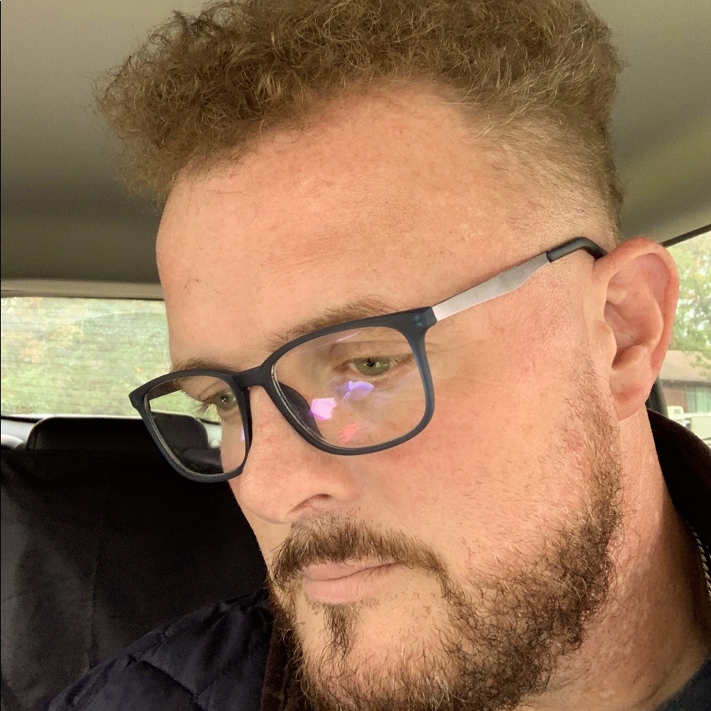 Meet your Posher, Michael